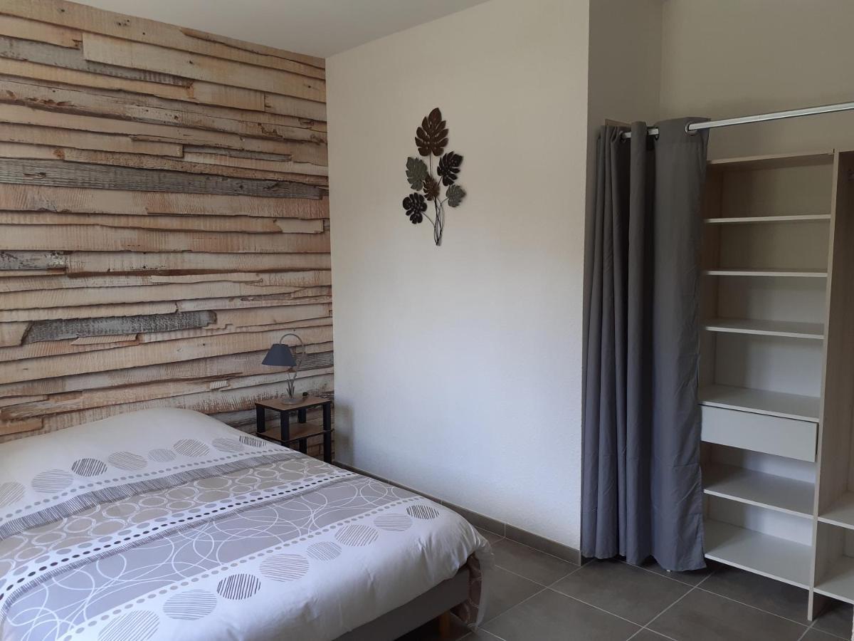 Les Locs Du Grazel Villa Ruoms Exterior photo